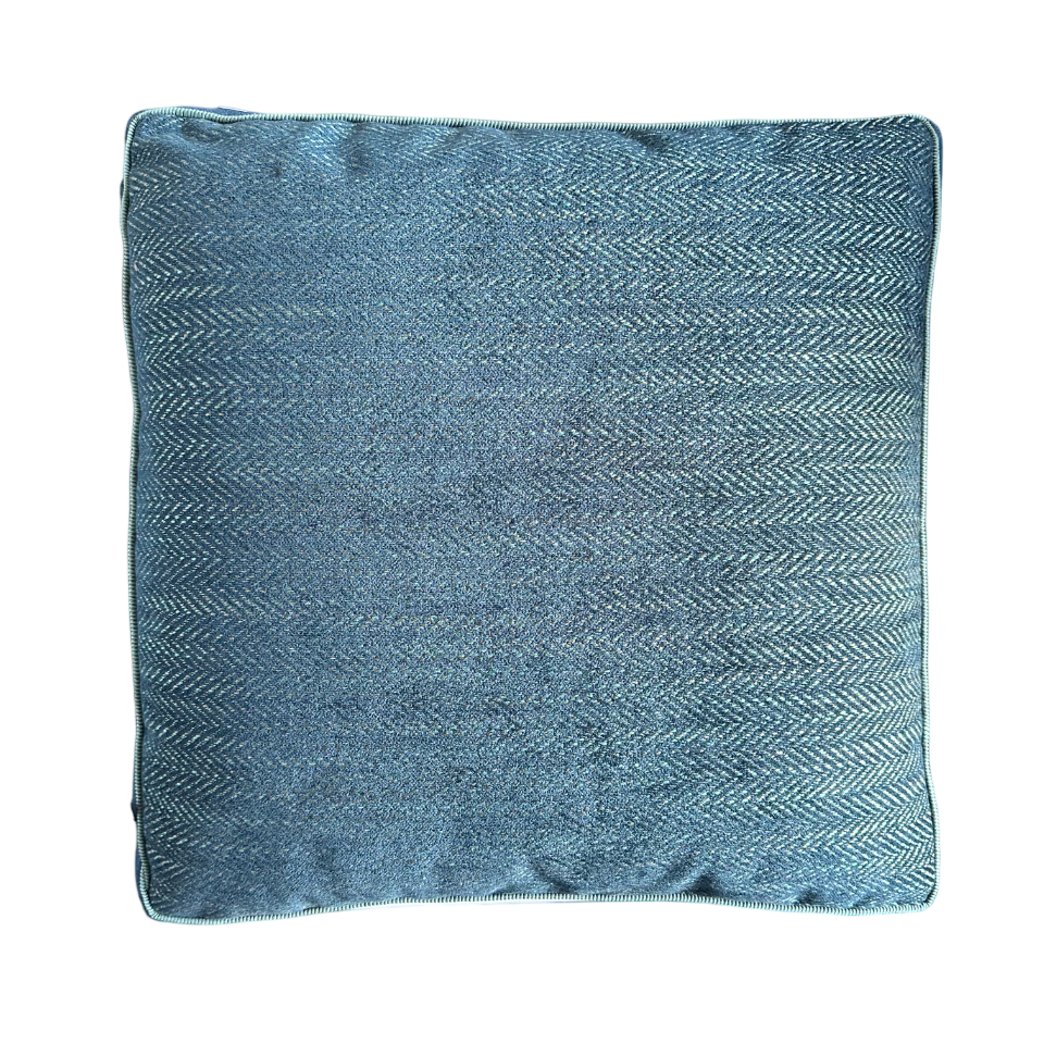 DESENLİ FAÇALI DEKORATİF YASTIK