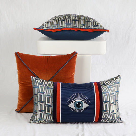RIBBED GEOMETRIC PATTERNED PILLOW