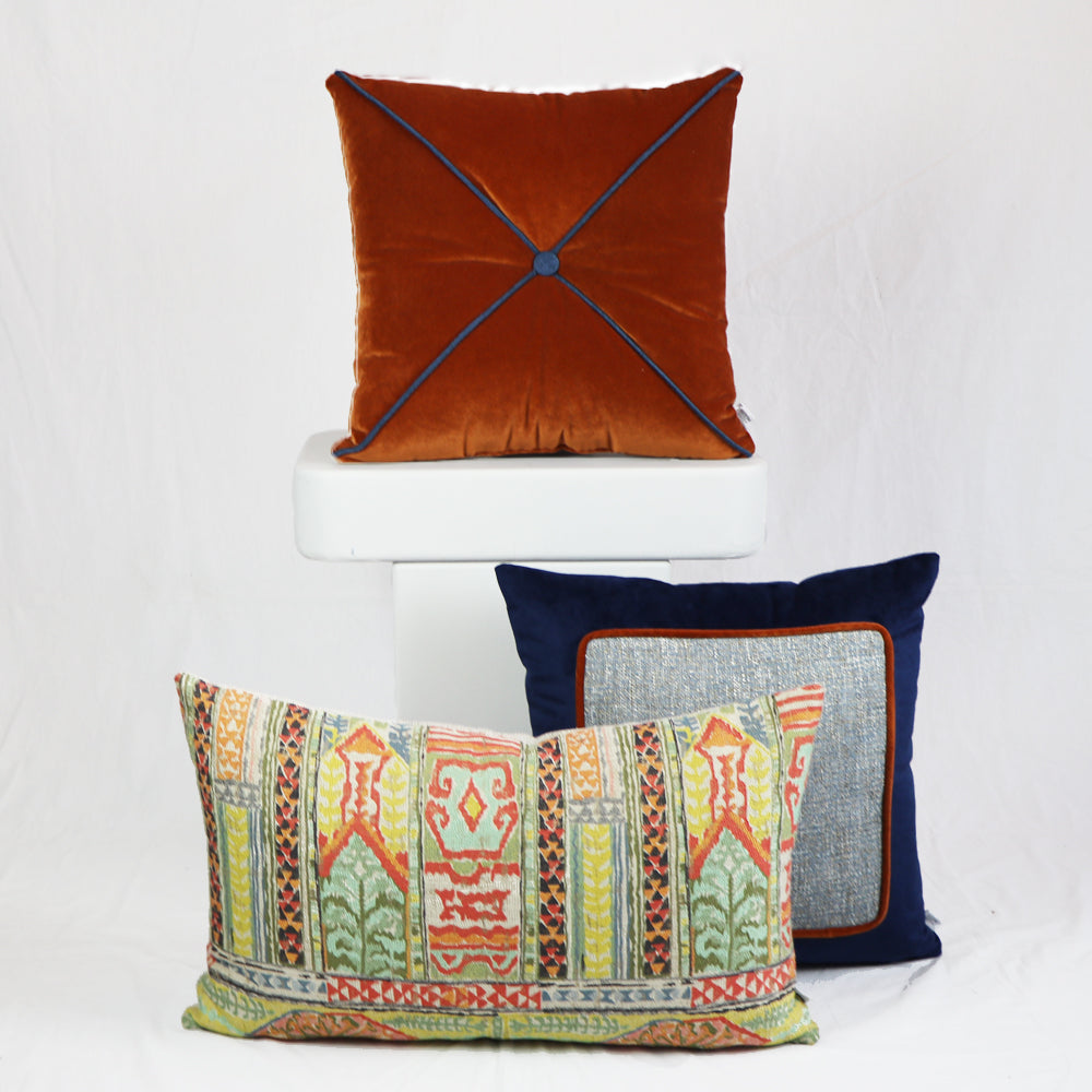 GEOMETRIC PATTERNED DECORATIVE PILLOW