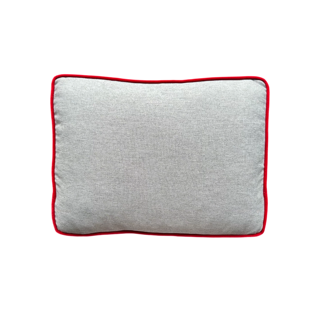 LOVE PİKOLU FAÇALI DEKORATİF YASTIK