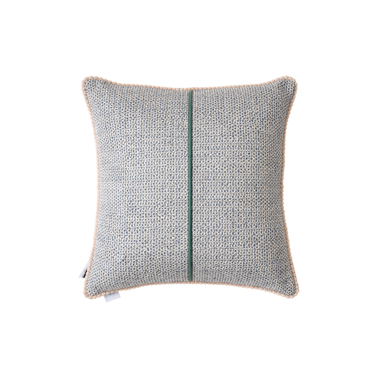 KARE DESENLİ DEKORATİF YASTIK