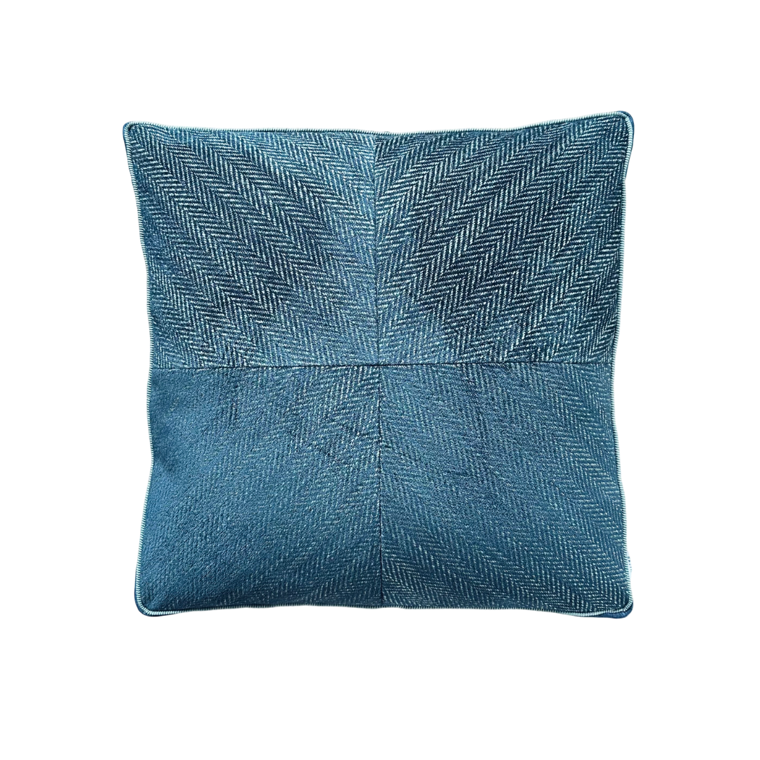 DESENLİ FAÇALI DEKORATİF YASTIK