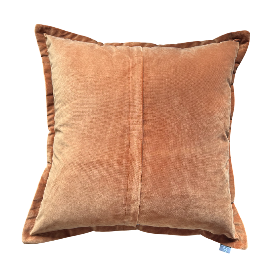 DESENLİ DEKORATİF YASTIK