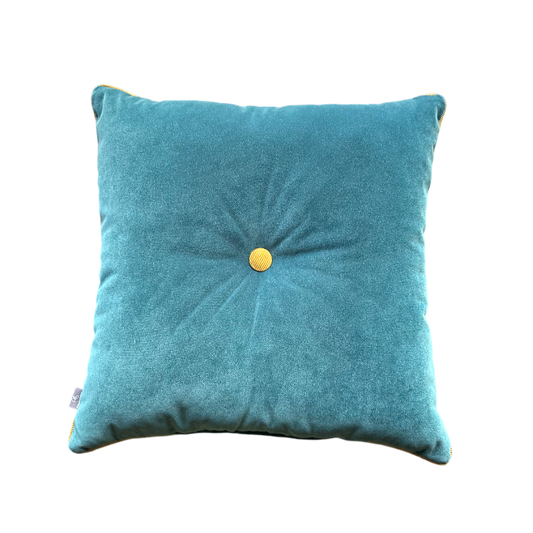 DÜĞMELİ DEKORATİF YASTIK